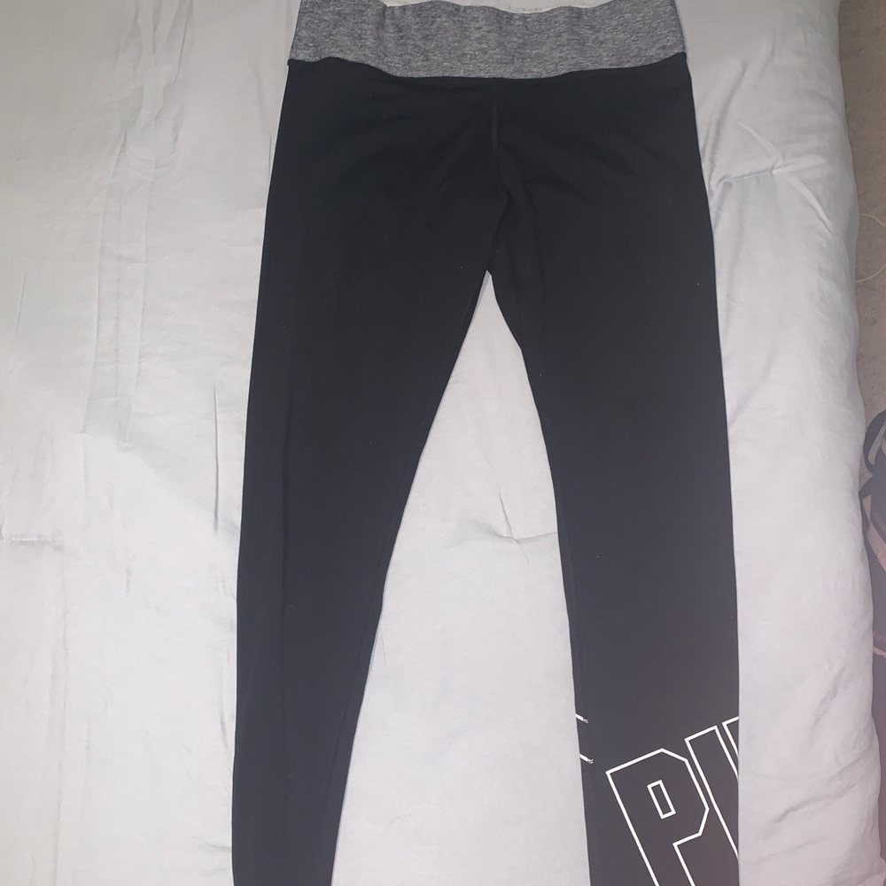 PINK Ultimate Leggings
